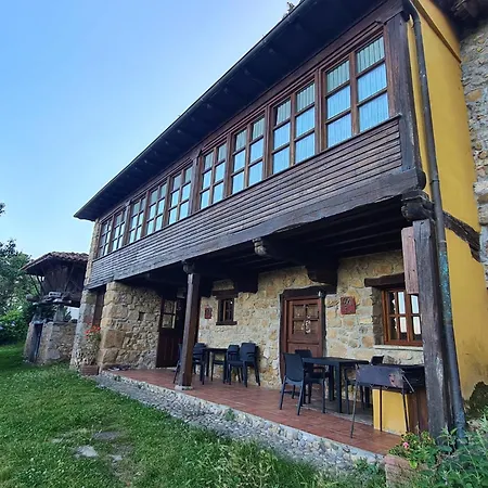 Casa Horno * Robledo (Asturias)